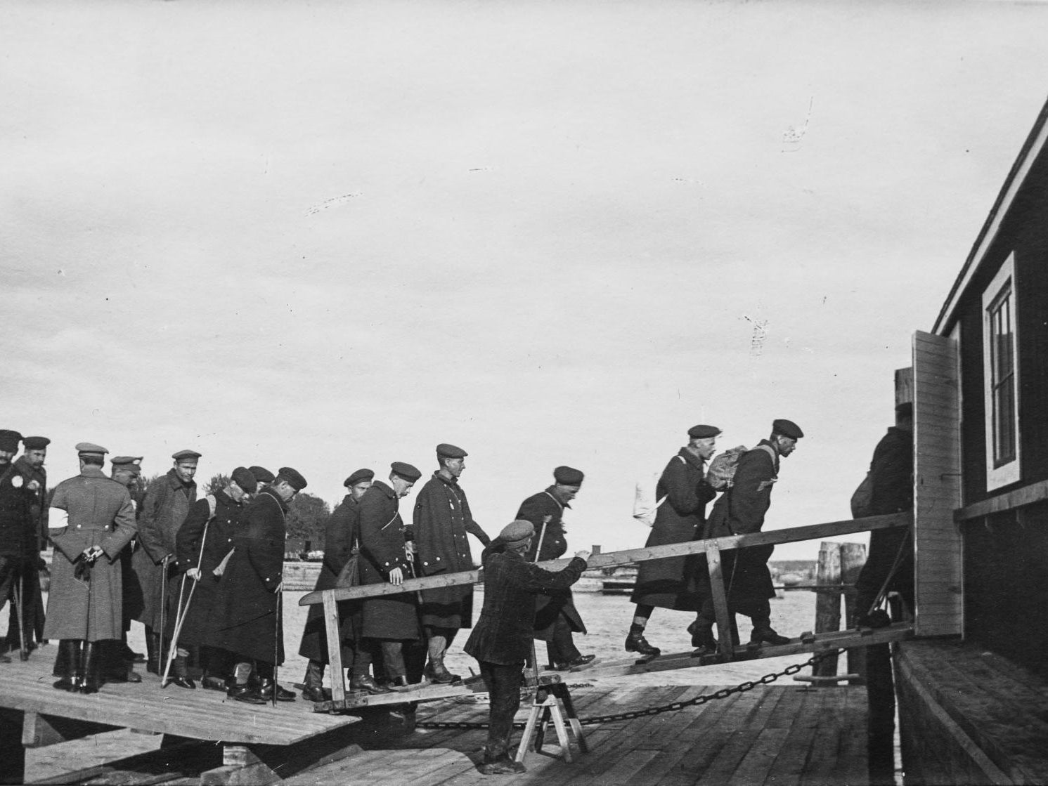 Gruesome destinies and human compassion at a World War 1 prisoner trade site