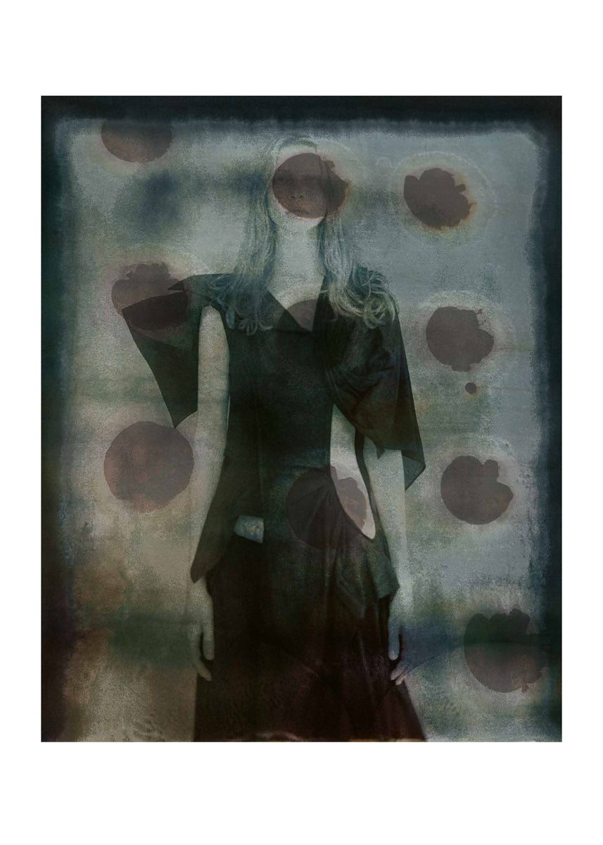 Dots “Women in the Flow”